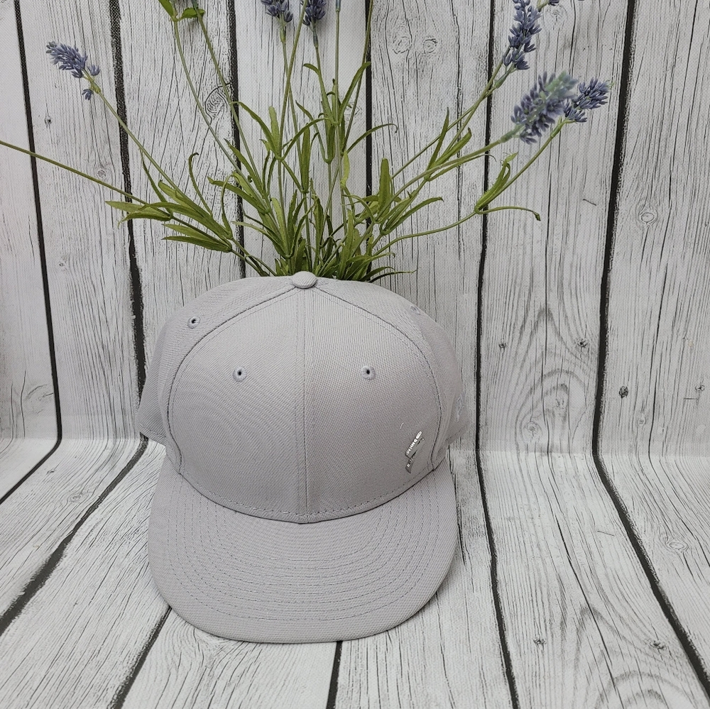 New Era 9FIFTY Specialized Snapback Cap